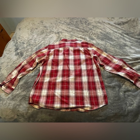 Men’s XL Carhartt Plaid Button Down - Picture 4 of 4